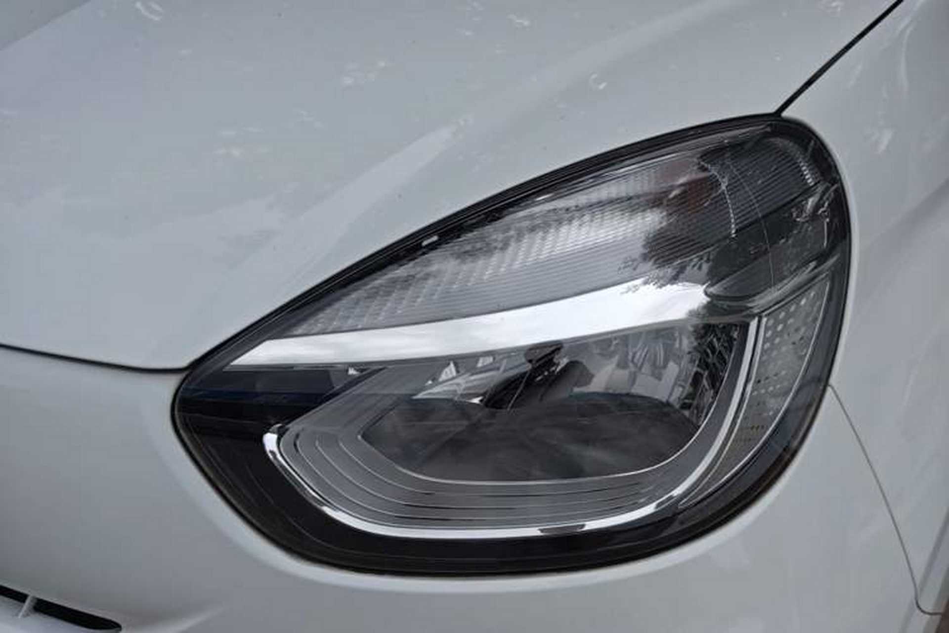 Used Roewe Clever 2022 311km QiQi BoBo Edition Left Front Headlight
