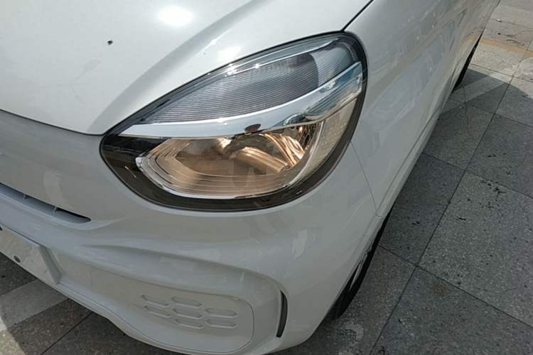 Used Roewe Clever 2022 311km QiQi BoBo Edition Left Front Headlight