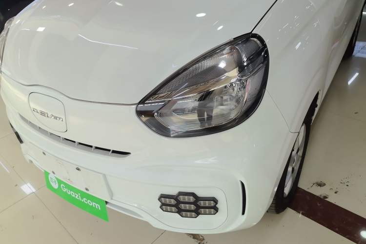 Used Roewe Clever 2022 311km QiQi BoBo Edition Left Front Headlight