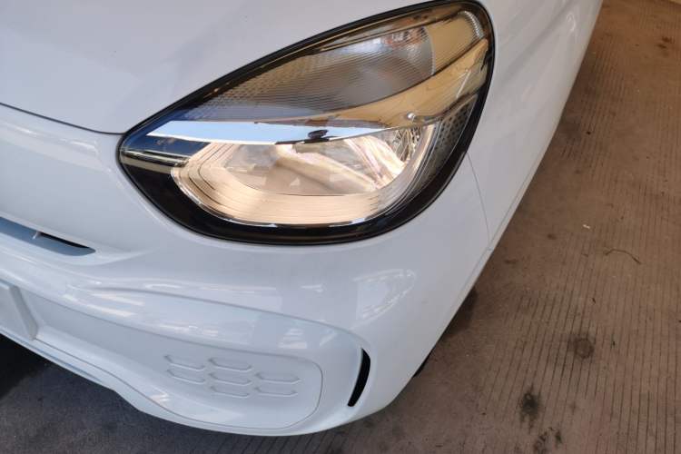 Used Roewe Clever 2022 311km QiQi BoBo Edition Left Front Headlight