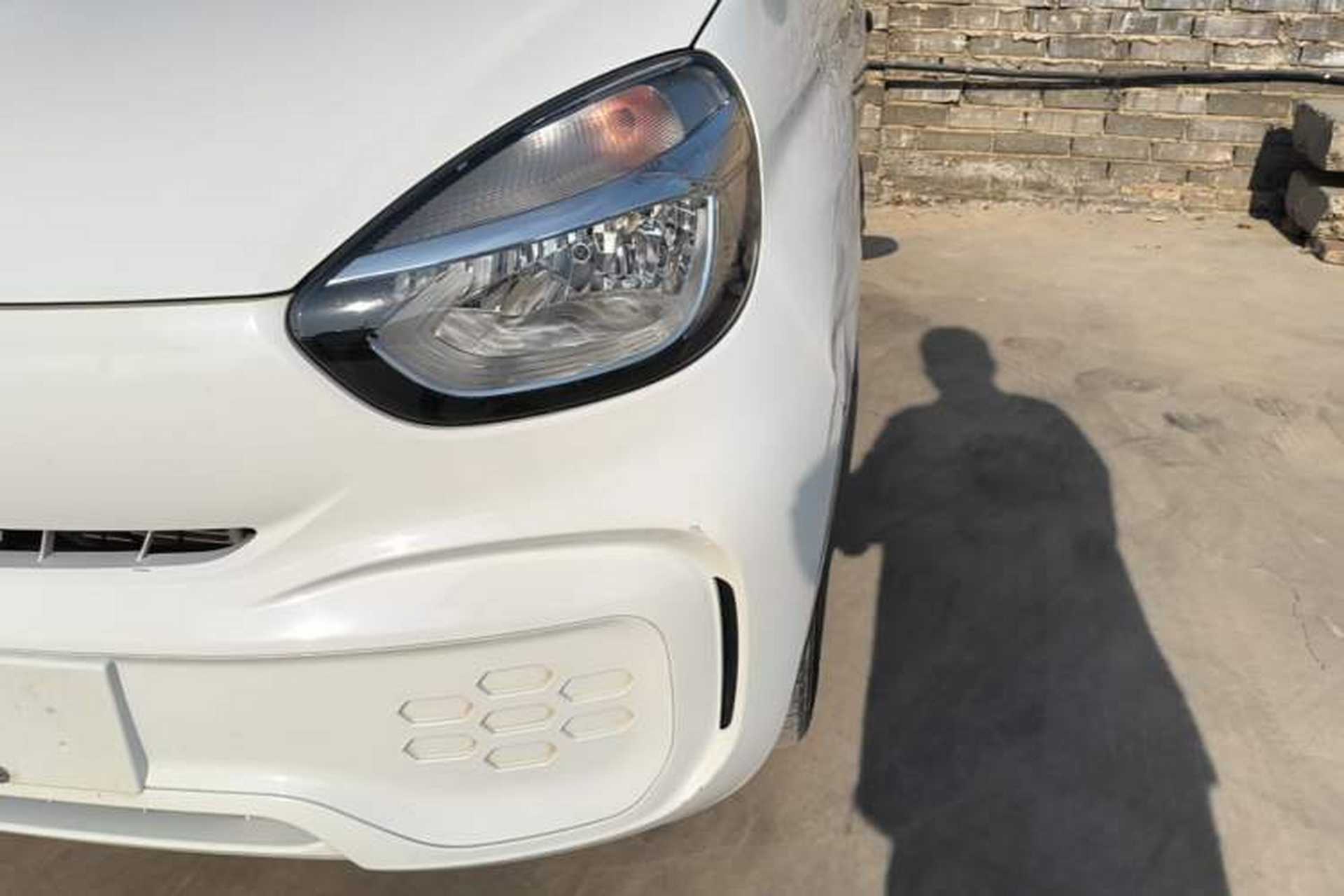 Used Roewe Clever 2022 311km QiQi BoBo Edition Left Front Headlight
