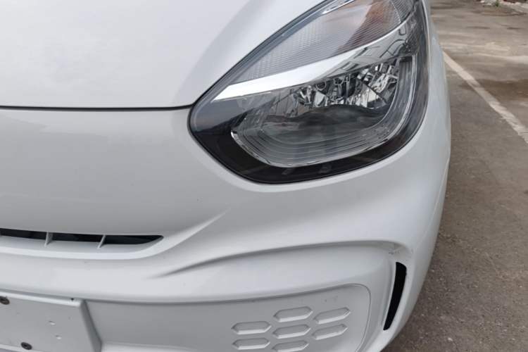 Used Roewe Clever 2022 311km QiQi BoBo Edition Left Front Headlight