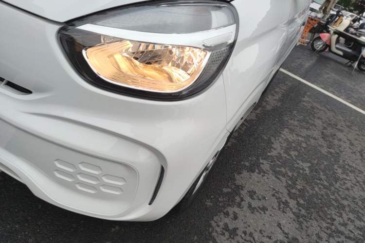 Used Roewe Clever 2022 311km QiQi BoBo Edition Left Front Headlight