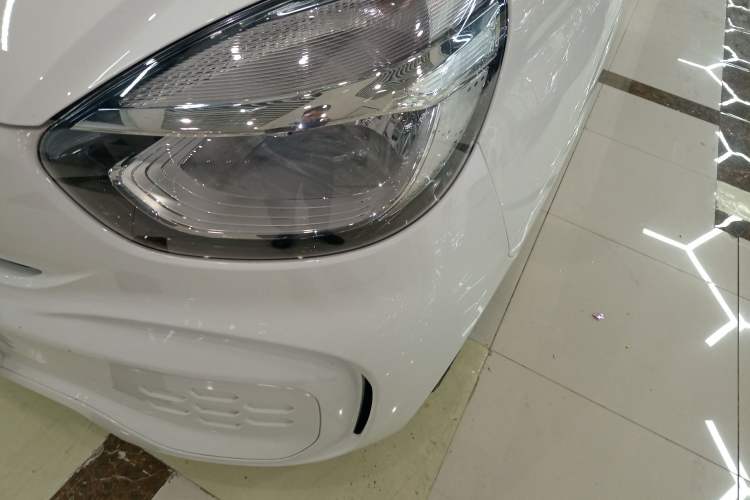 Used Roewe Clever 2022 311km QiQi BoBo Edition Left Front Headlight
