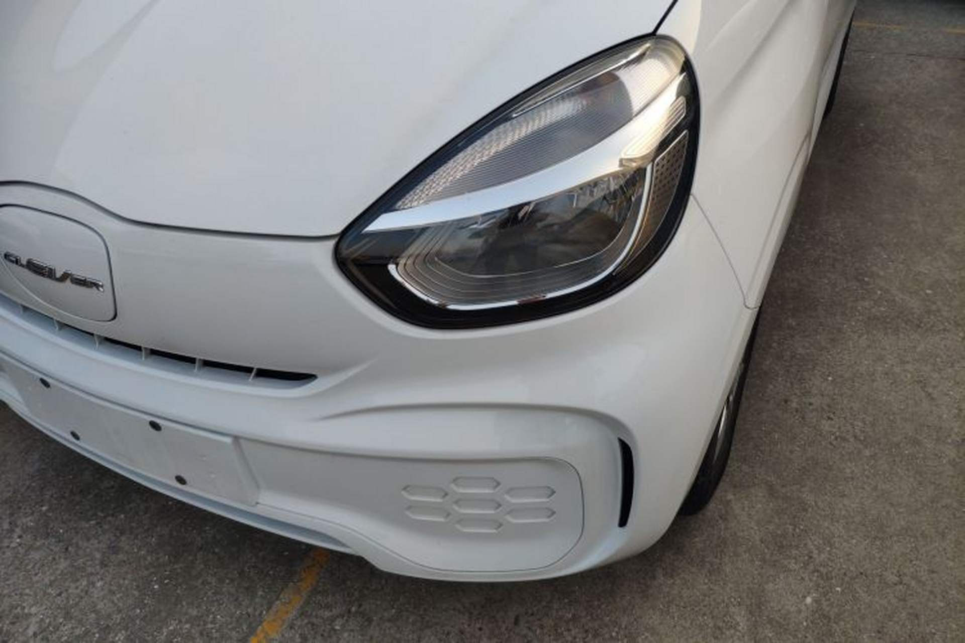 Used Roewe Clever 2022 311km QiQi BoBo Edition Left Front Headlight