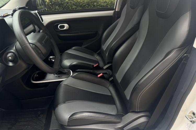 Used Roewe Clever 2022 311km QiQi BoBo Edition Left Front Seat