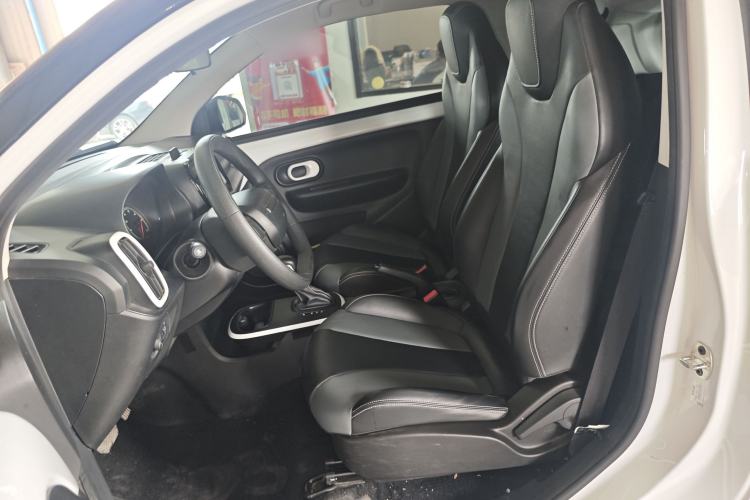 Used Roewe Clever 2022 311km QiQi BoBo Edition Left Front Seat