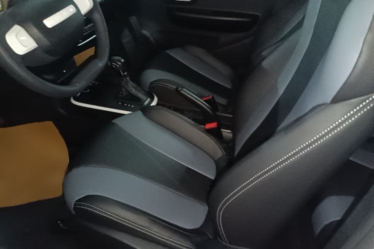 Used Roewe Clever 2022 311km QiQi BoBo Edition Left Front Seat