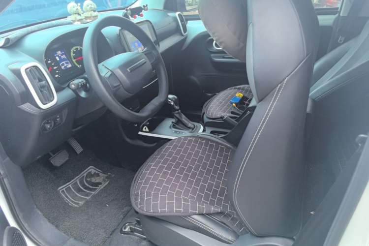 Used Roewe Clever 2022 311km QiQi BoBo Edition Left Front Seat