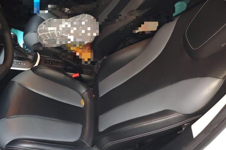 Used Roewe Clever 2022 311km QiQi BoBo Edition Left Front Seat