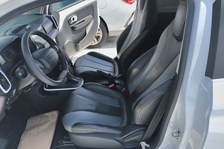 Used Roewe Clever 2022 311km QiQi BoBo Edition Left Front Seat