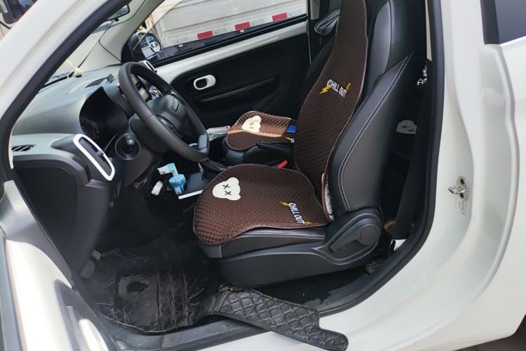 Used Roewe Clever 2022 311km QiQi BoBo Edition Left Front Seat