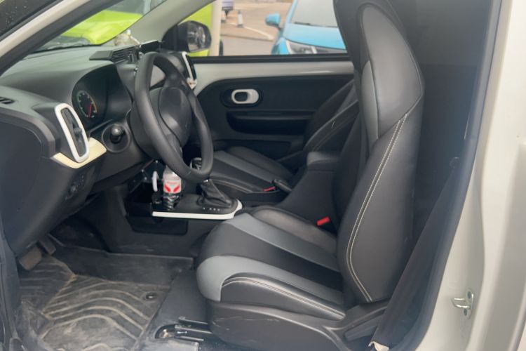 Used Roewe Clever 2022 311km QiQi BoBo Edition Left Front Seat