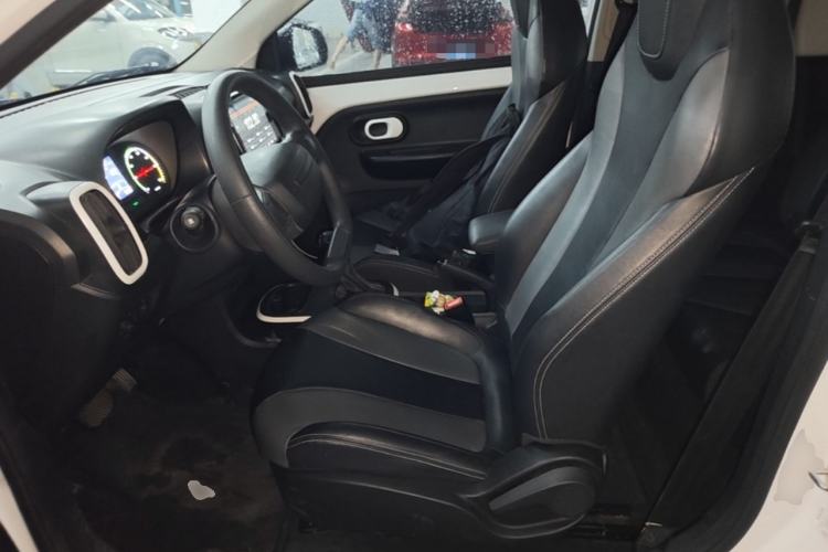Used Roewe Clever 2022 311km QiQi BoBo Edition Left Front Seat
