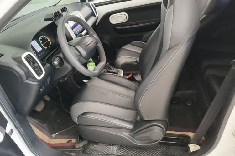 Used Roewe Clever 2022 311km QiQi BoBo Edition Left Front Seat