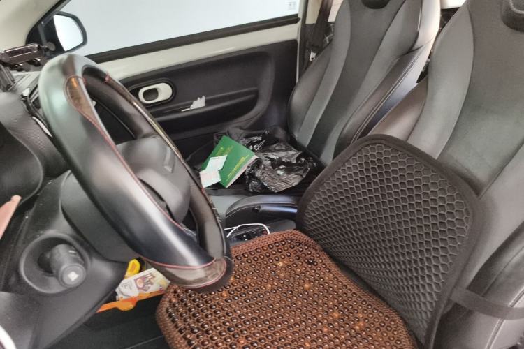 Used Roewe Clever 2022 311km QiQi BoBo Edition Left Front Seat