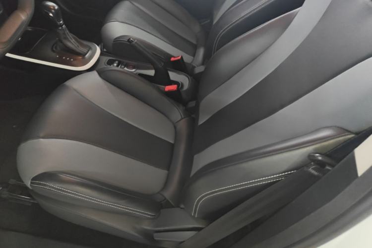 Used Roewe Clever 2022 311km QiQi BoBo Edition Left Front Seat