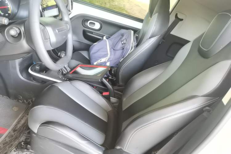 Used Roewe Clever 2022 311km QiQi BoBo Edition Left Front Seat