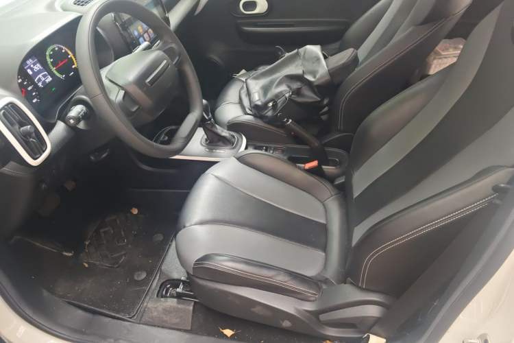 Used Roewe Clever 2022 311km QiQi BoBo Edition Left Front Seat