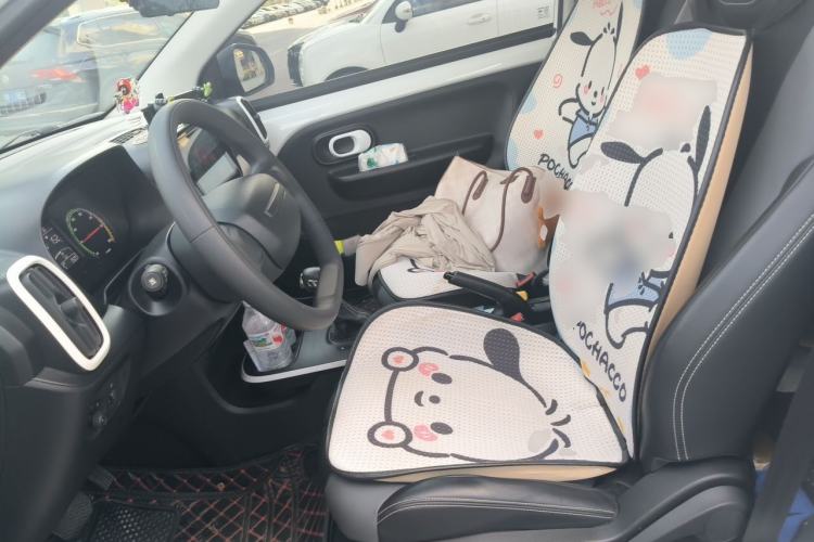 Used Roewe Clever 2022 311km QiQi BoBo Edition Left Front Seat