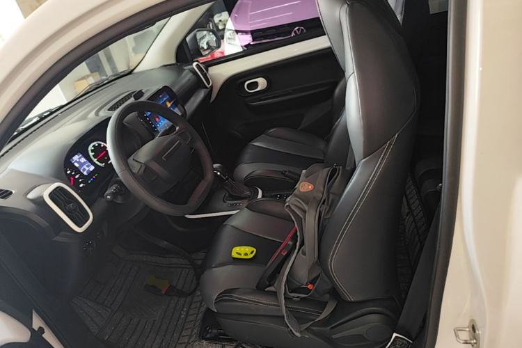 Used Roewe Clever 2022 311km QiQi BoBo Edition Left Front Seat