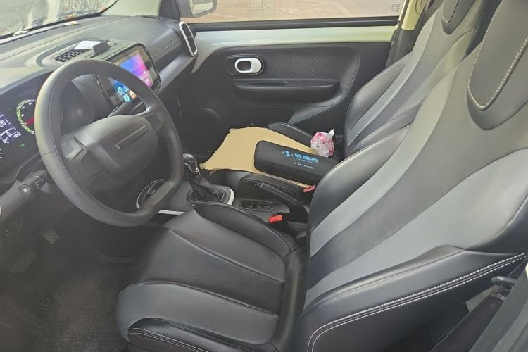 Used Roewe Clever 2022 311km QiQi BoBo Edition Left Front Seat