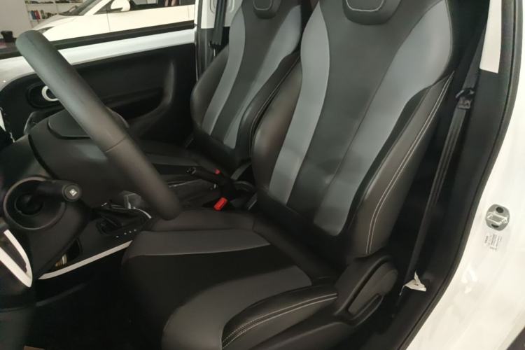 Used Roewe Clever 2022 311km QiQi BoBo Edition Left Front Seat
