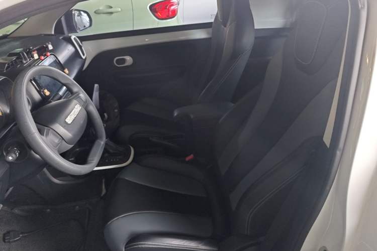 Used Roewe Clever 2022 311km QiQi BoBo Edition Left Front Seat