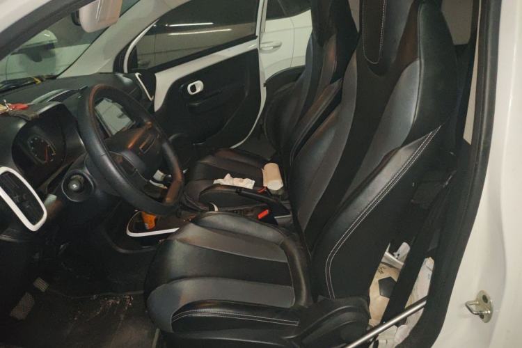 Used Roewe Clever 2022 311km QiQi BoBo Edition Left Front Seat
