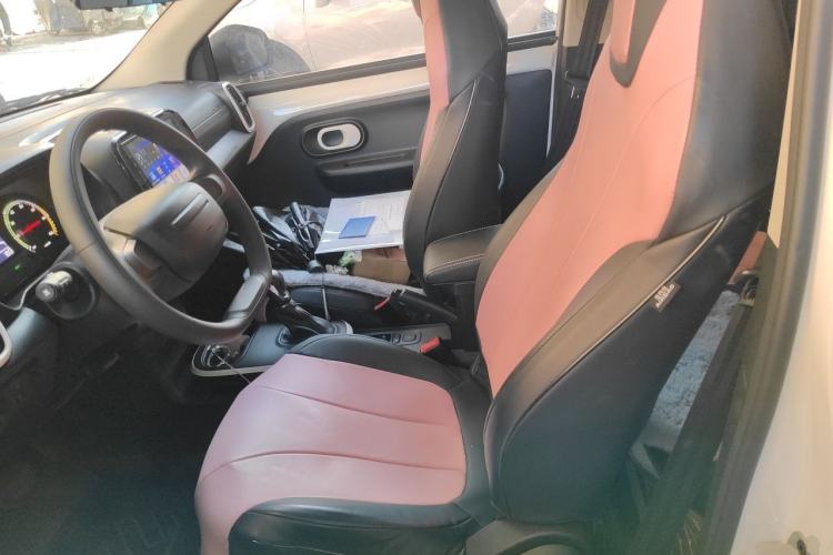 Used Roewe Clever 2022 311km QiQi BoBo Edition Left Front Seat