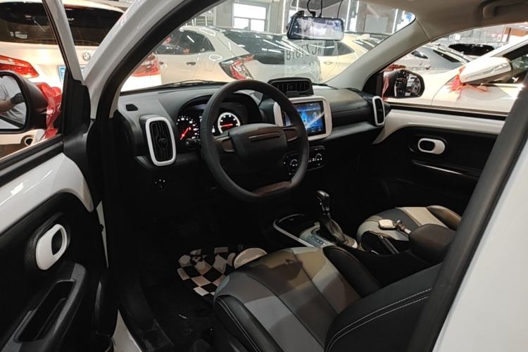 Used Roewe Clever 2022 311km QiQi BoBo Edition Left Front Seat