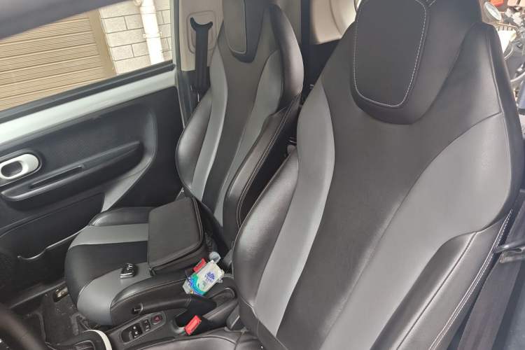 Used Roewe Clever 2022 311km QiQi BoBo Edition Left Front Seat