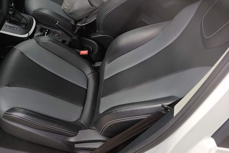 Used Roewe Clever 2022 311km QiQi BoBo Edition Left Front Seat