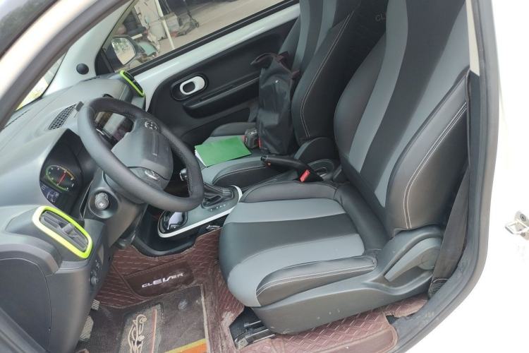 Used Roewe Clever 2022 311km QiQi BoBo Edition Left Front Seat
