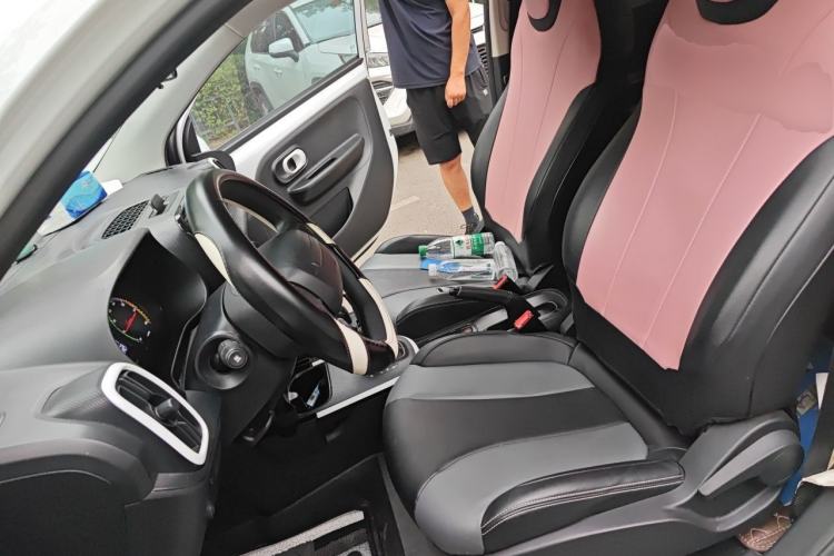 Used Roewe Clever 2022 311km QiQi BoBo Edition Left Front Seat