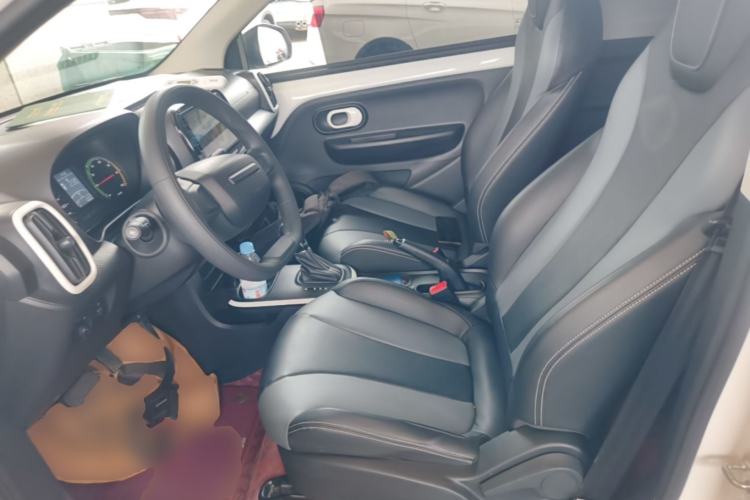 Used Roewe Clever 2022 311km QiQi BoBo Edition Left Front Seat