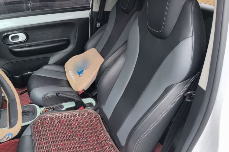 Used Roewe Clever 2022 311km QiQi BoBo Edition Left Front Seat
