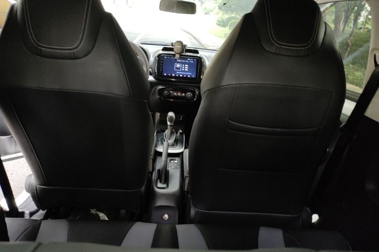 Used Roewe Clever 2022 311km QiQi BoBo Edition Left Front Seat