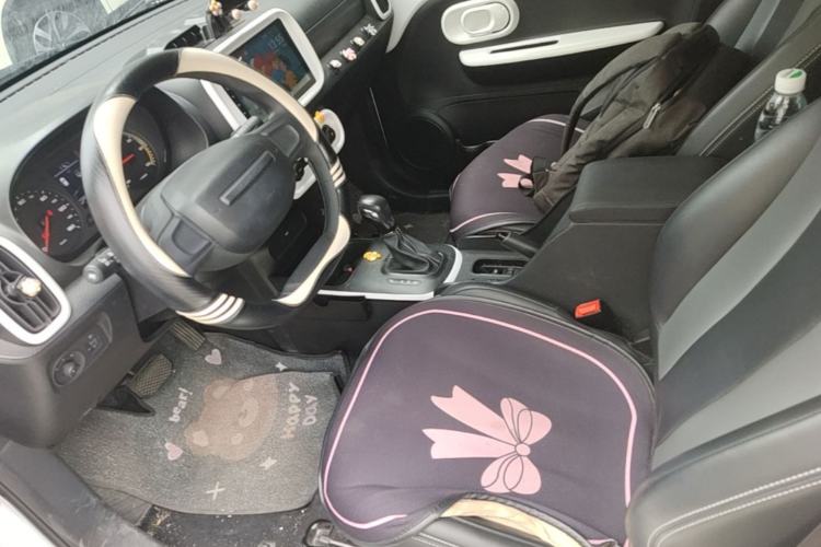 Used Roewe Clever 2022 311km QiQi BoBo Edition Left Front Seat