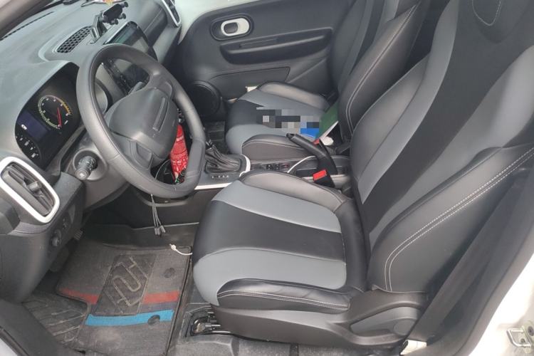 Used Roewe Clever 2022 311km QiQi BoBo Edition Left Front Seat