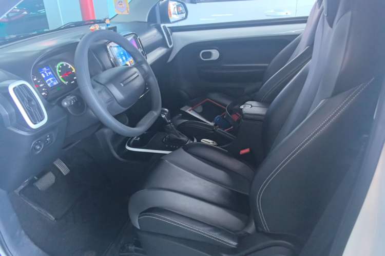 Used Roewe Clever 2022 311km QiQi BoBo Edition Left Front Seat