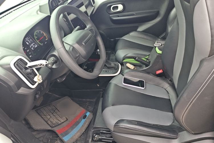 Used Roewe Clever 2022 311km QiQi BoBo Edition Left Front Seat