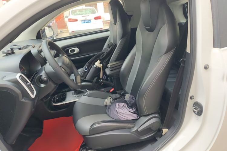 Used Roewe Clever 2022 311km QiQi BoBo Edition Left Front Seat