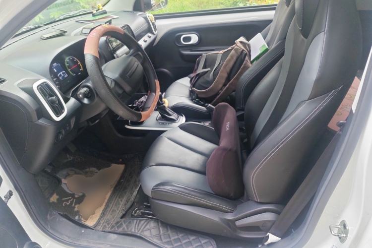 Used Roewe Clever 2022 311km QiQi BoBo Edition Left Front Seat