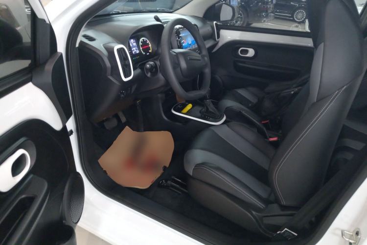 Used Roewe Clever 2022 311km QiQi BoBo Edition Left Front Seat