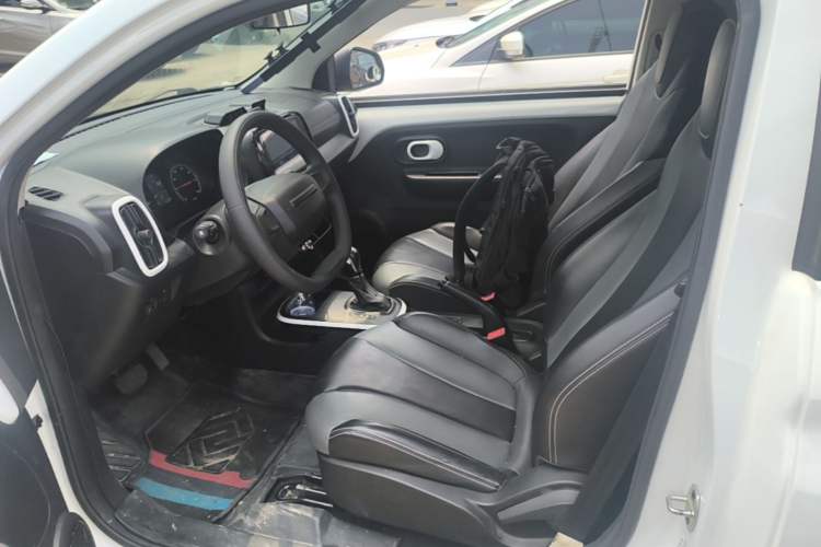 Used Roewe Clever 2022 311km QiQi BoBo Edition Left Front Seat