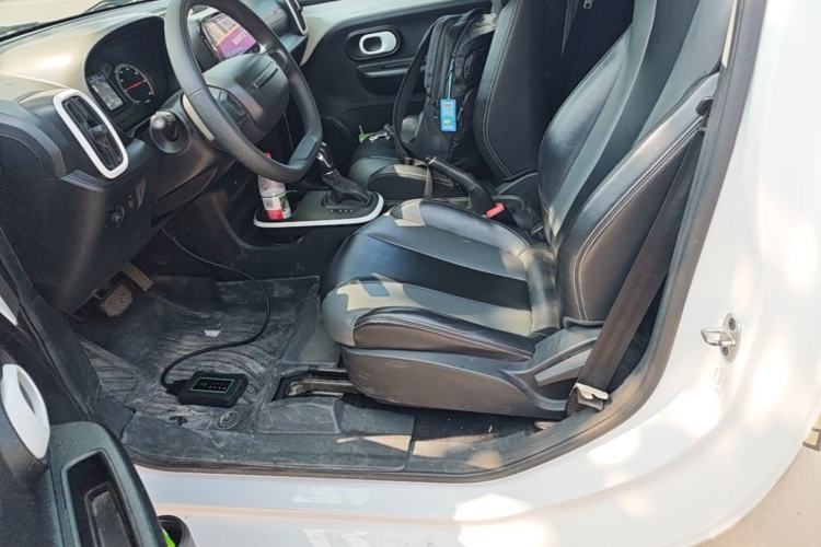 Used Roewe Clever 2022 311km QiQi BoBo Edition Left Front Seat
