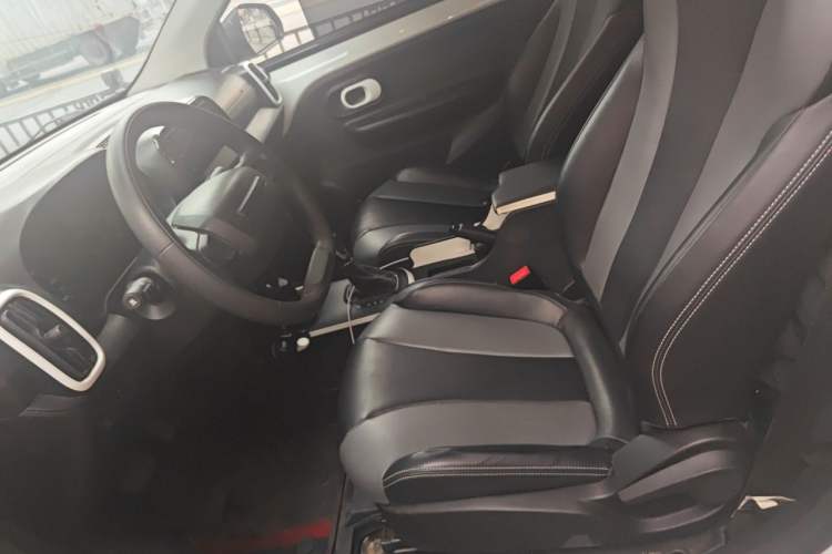 Used Roewe Clever 2022 311km QiQi BoBo Edition Left Front Seat