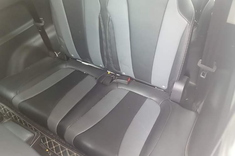 Used Roewe Clever 2022 311km QiQi BoBo Edition Left Rear Seat