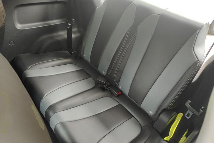 Used Roewe Clever 2022 311km QiQi BoBo Edition Left Rear Seat